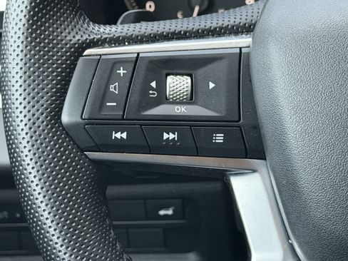 Used 2023 Mitsubishi Outlander SE AWD/4WD image 15