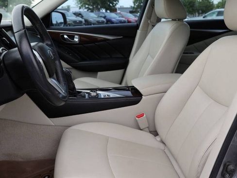 Used 2019 INFINITI Q50 Luxe AWD/4WD image 13