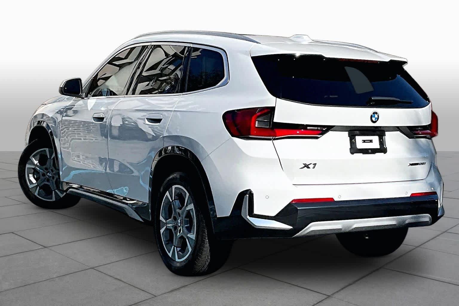 Used 2025 BMW X1 xDrive28i w/ Convenience Package AWD/4WD image 34
