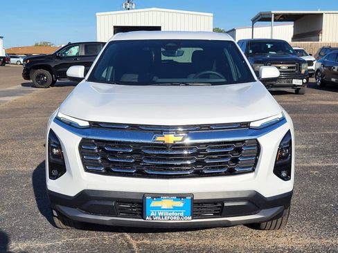 New 2026 Chevrolet Equinox LT w/ Safety and Technology Package FWD image 8