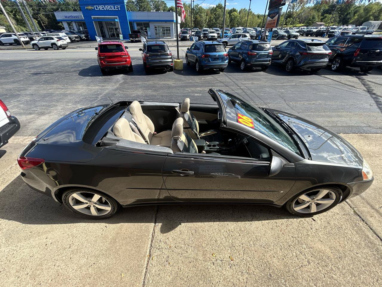 Used 2006 Pontiac G6 GT w/ Premium Value Package FWD image 6