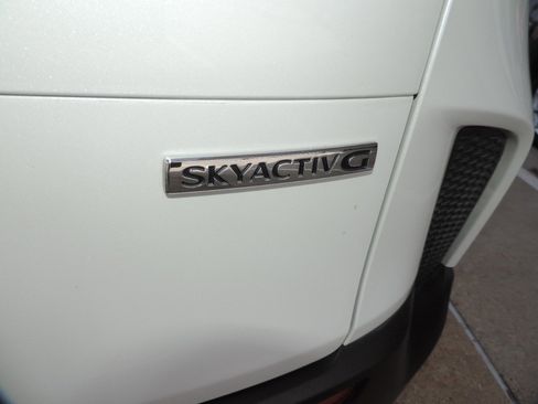 Used 2024 MAZDA CX-50 AWD 2.5 S w/ Cargo Package image 12