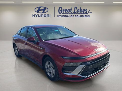 Certified 2025 Hyundai Sonata SE image 7