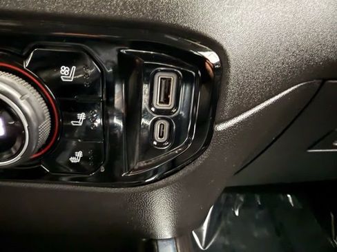 Used 2024 Chevrolet Silverado 1500 LTZ w/ Technology Package image 40