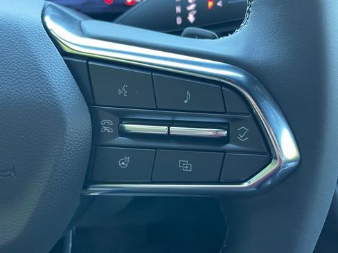 New 2025 Chevrolet Suburban Premier image 7