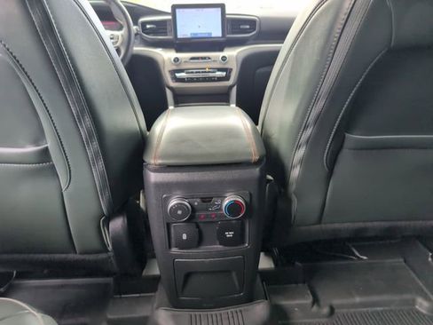 Used 2022 Ford Explorer Timberline w/ Timberline Technology Package image 30