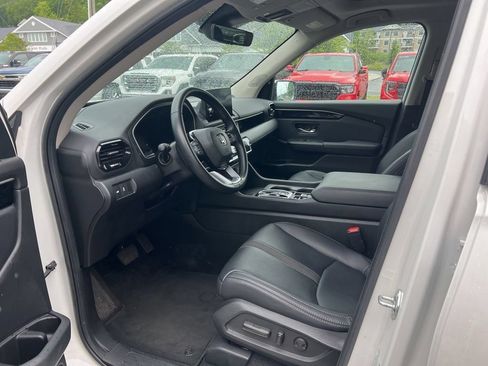 Used 2023 Honda Pilot Touring image 55