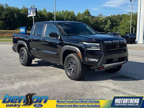 Used 2026 Nissan Frontier PRO-4X AWD/4WD image 1