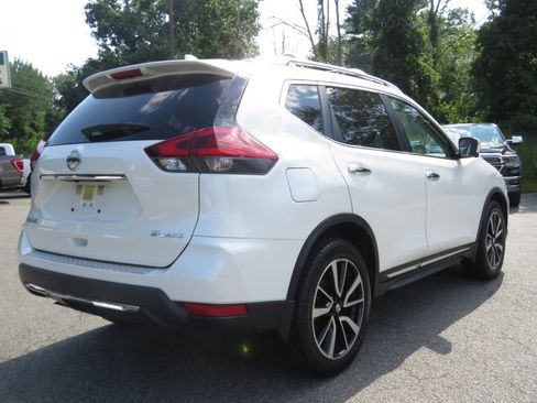 Used 2018 Nissan Rogue SL w/ Premium Package AWD/4WD image 5