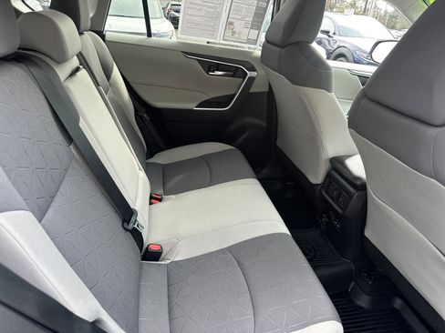 Used 2023 Toyota RAV4 XLE w/ Convenience Package image 14