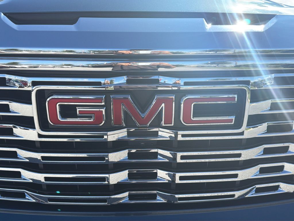 Used 2025 GMC Sierra 1500 Denali w/ Denali Reserve Package AWD/4WD image 53