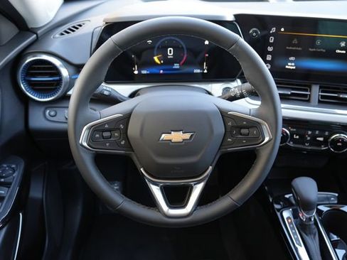 New 2026 Chevrolet Trax LT w/ Driver Confidence Package image 11