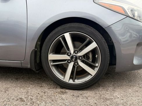 Used 2018 Kia Forte EX FWD image 42
