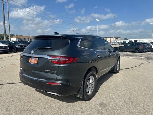 Used 2019 Buick Enclave Essence AWD/4WD image 4