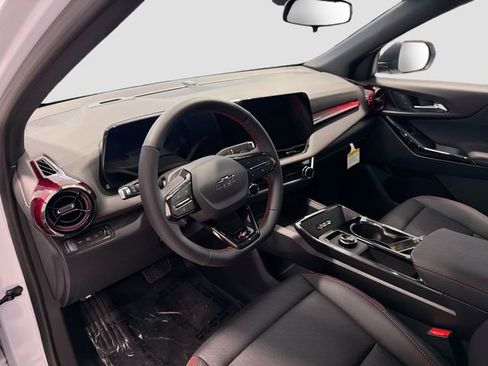 New 2026 Chevrolet Equinox RS image 8