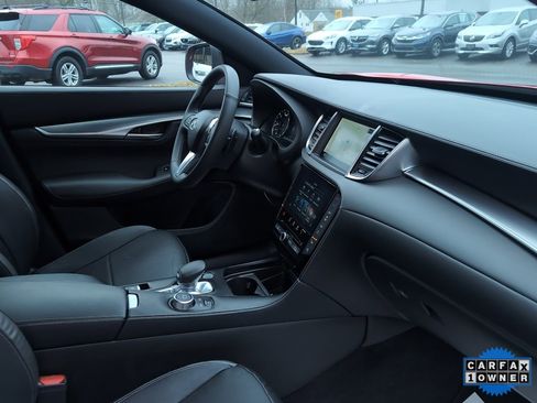 Used 2023 INFINITI QX55 Essential image 9