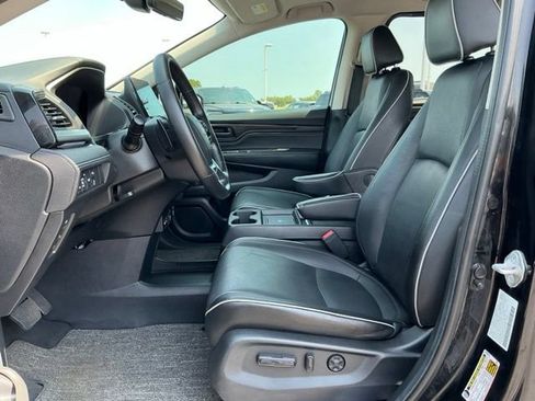 Used 2025 Honda Odyssey Touring image 15