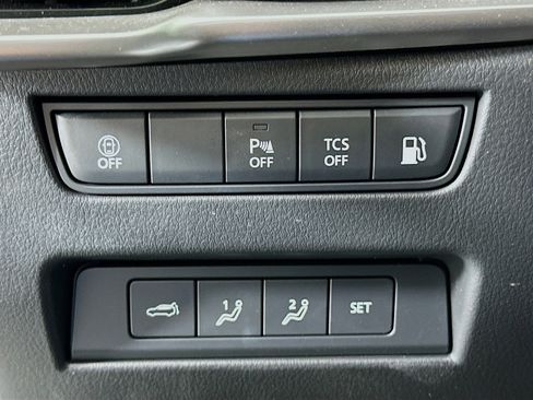 Used 2024 MAZDA CX-90 Plug-In Hybrid w/ Premium Pkg AWD/4WD image 17