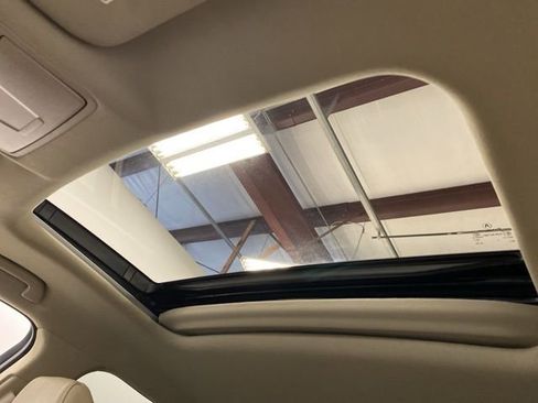 Used 2018 Acura MDX SH-AWD image 15