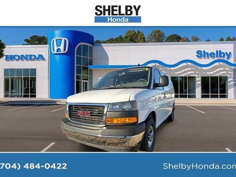 Used 2024 GMC Savana 2500 w/ Driver Convenience Package image 1