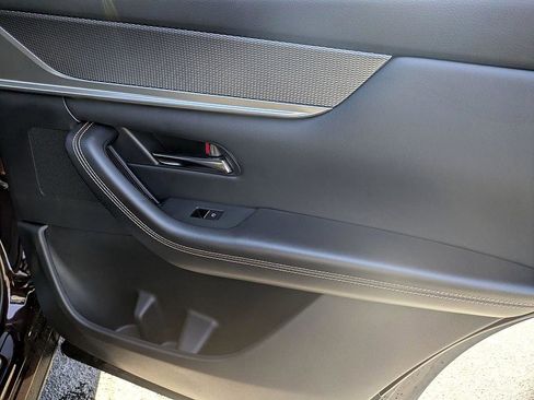 Certified 2025 MAZDA CX-90 3.3 Turbo S w/ Premium Package image 32