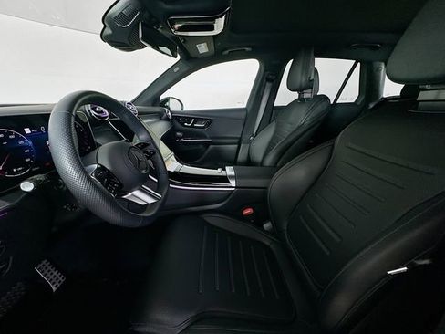 Used 2026 Mercedes-Benz GLC 300 image 21