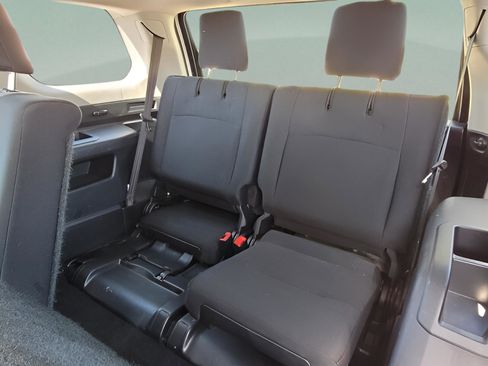 Used 2015 Toyota 4Runner SR5 Premium image 14