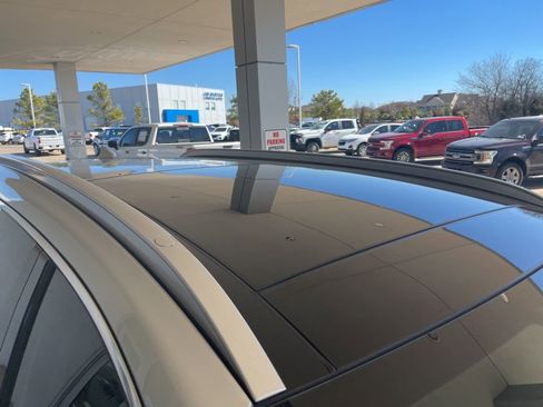 Used 2022 Hyundai Santa Fe Limited w/ Cargo Package image 4