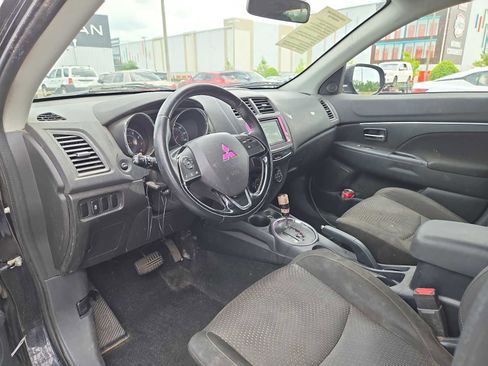 Used 2016 Mitsubishi Outlander Sport ES AWD/4WD image 13