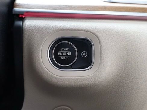 New 2025 Mercedes-Benz GLE 350 GLE 350 image 17