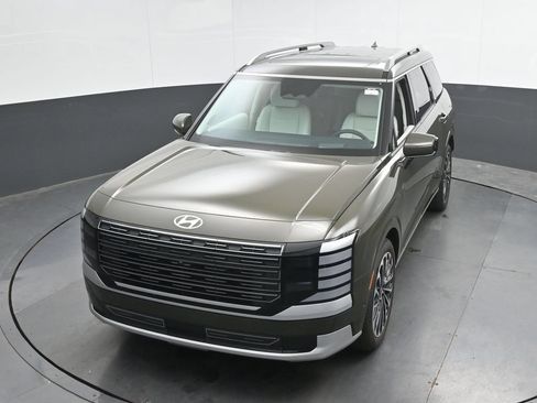 Certified 2026 Hyundai Palisade Calligraphy AWD/4WD image 37