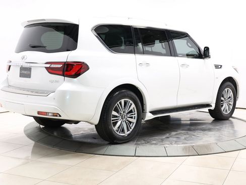 Used 2018 INFINITI QX80 4WD w/ Driver Assistance Package image 5