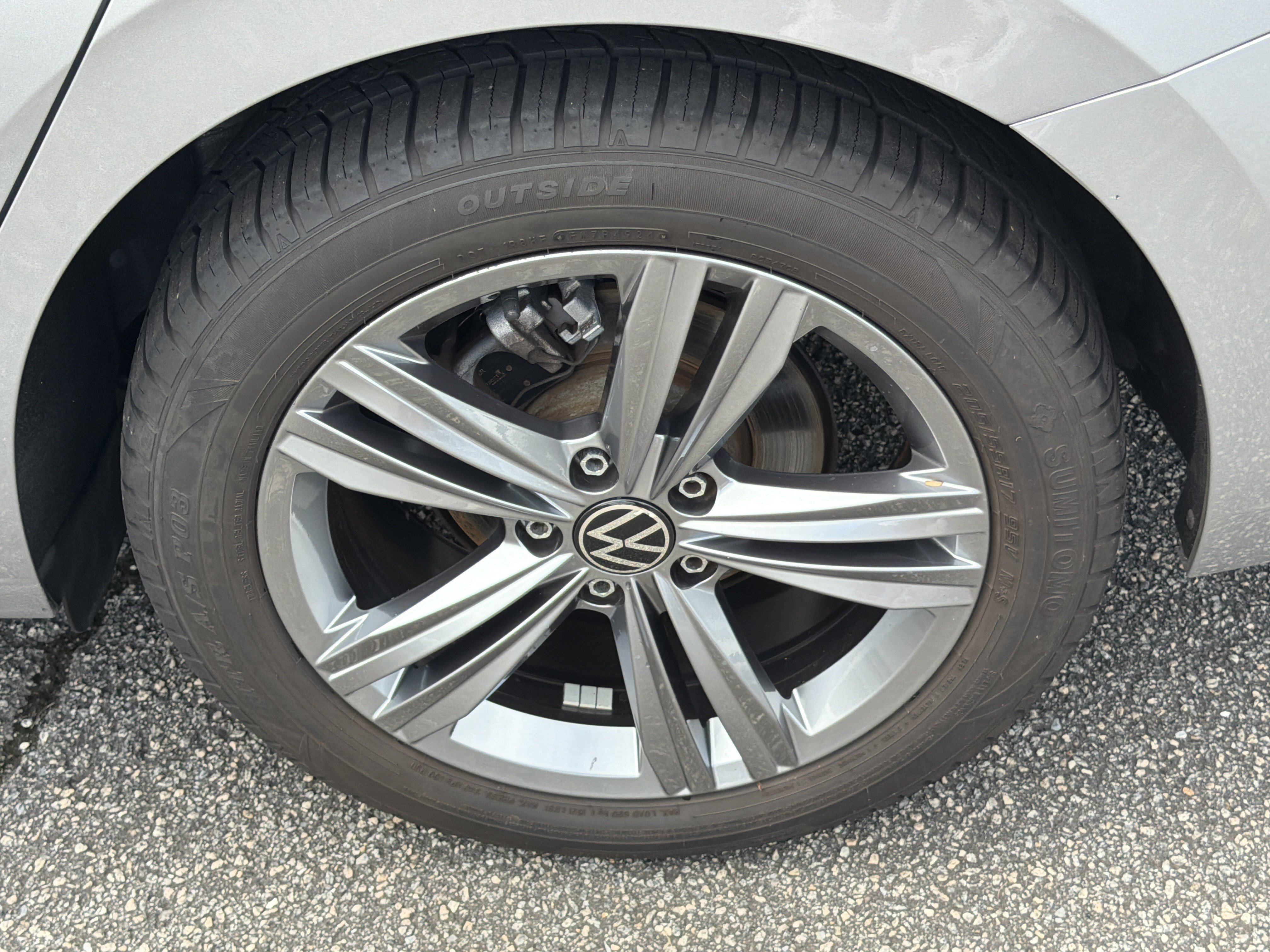 Used 2024 Volkswagen Jetta SE FWD image 19
