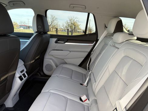 New 2026 GMC Terrain Denali w/ LPO, Floor Liner Package image 14