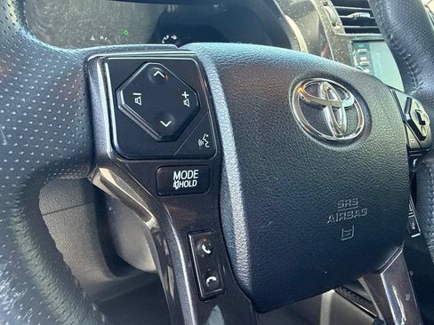 Used 2022 Toyota 4Runner TRD Pro AWD/4WD image 31