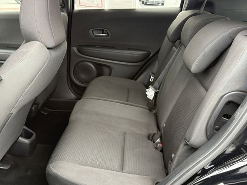 Used 2019 Honda HR-V Sport image 31