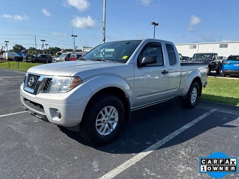 Used 2019 Nissan Frontier SV AWD/4WD image 1