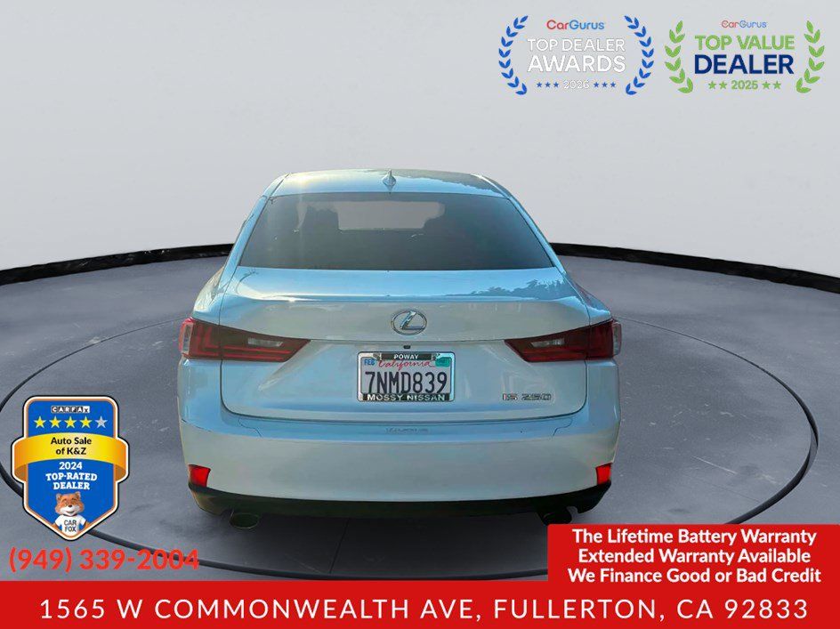 Used 2014 Lexus IS 250 w/ Navigation Package RWD image 4