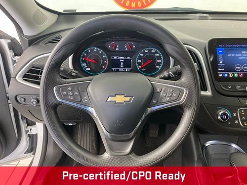 Used 2024 Chevrolet Malibu LT FWD image 8