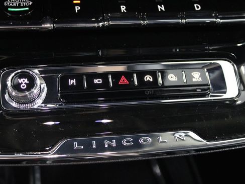 New 2026 Lincoln Corsair Premiere image 43