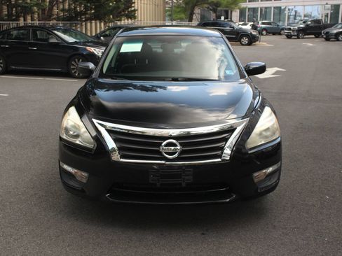 Used 2015 Nissan Altima 2.5 S w/ Power Driver Seat Package FWD image 3