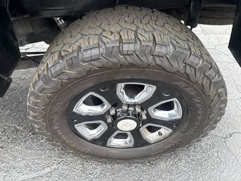 Used 2018 RAM 2500 Limited AWD/4WD image 12