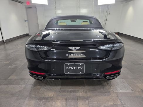 Used 2025 Bentley Continental GT Speed image 19