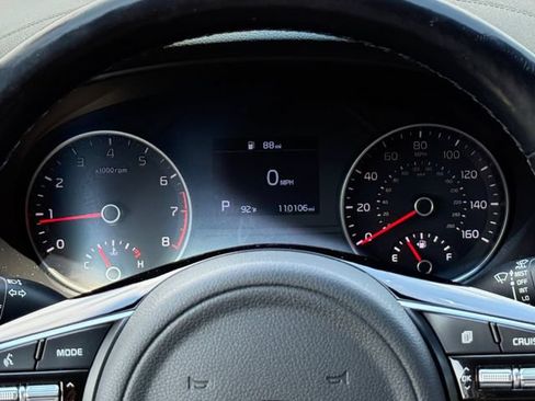 Used 2020 Kia Sportage EX w/ EX Technology Package FWD image 20