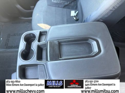 Used 2022 Chevrolet Silverado 1500 LT AWD/4WD image 18