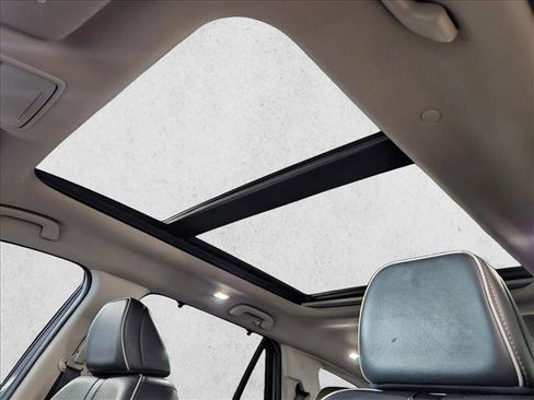 Used 2023 Honda Pilot Elite image 15