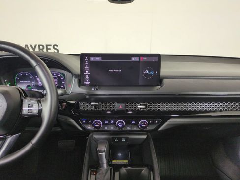 Certified 2025 Honda Accord Touring image 22