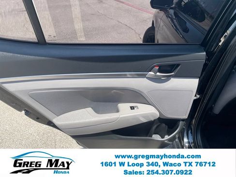 Used 2020 Hyundai Elantra Value Edition FWD image 20