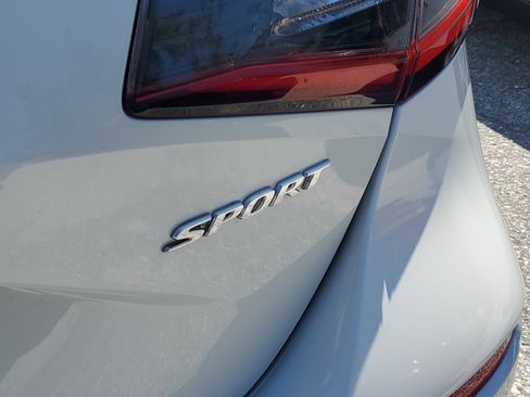Used 2025 Honda Civic Sport image 9