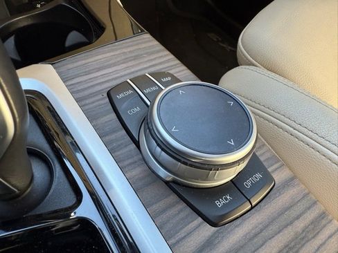 Used 2020 BMW X3 xDrive30e w/ Premium Package image 30